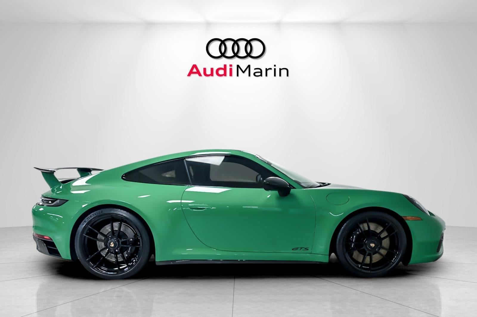 2023 Porsche 911 Carrera GTS