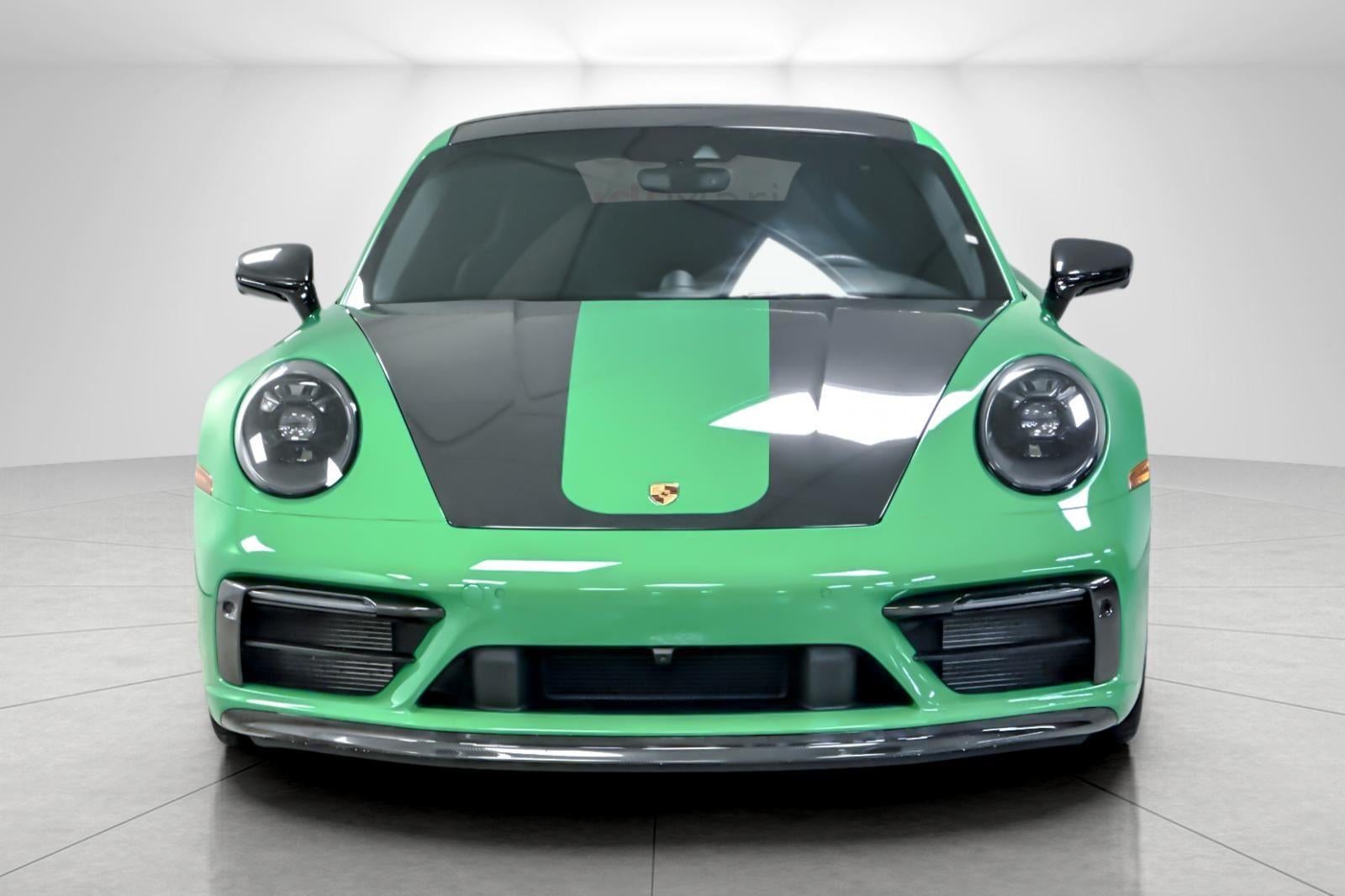 2023 Porsche 911 Carrera GTS