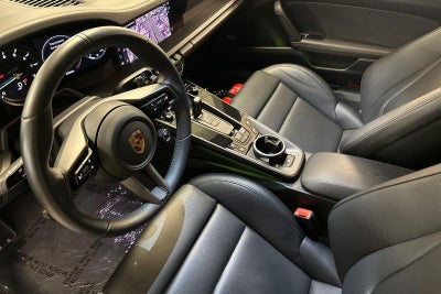 2023 Porsche 911 Carrera GTS