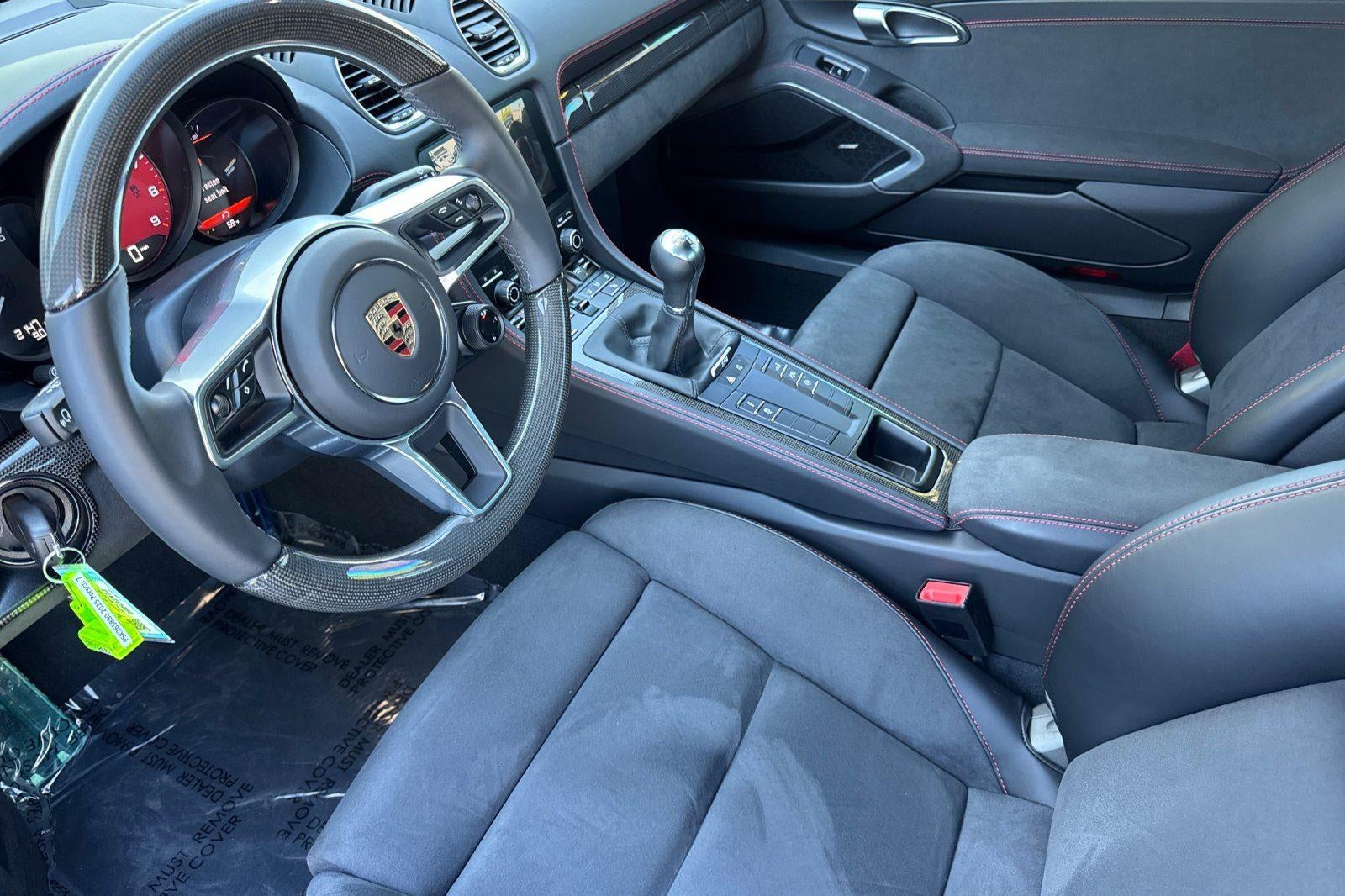 2025 Porsche 718 Cayman GTS 4.0