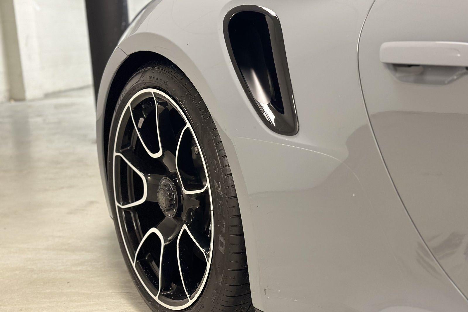 2024 Porsche 911 Turbo S