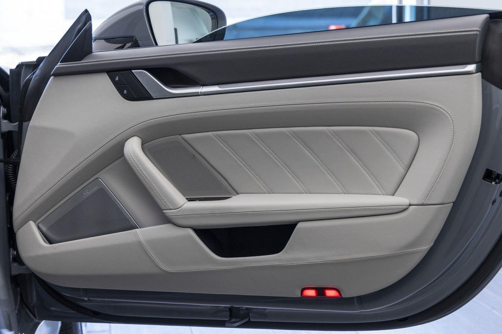 2024 Porsche 911 Turbo S