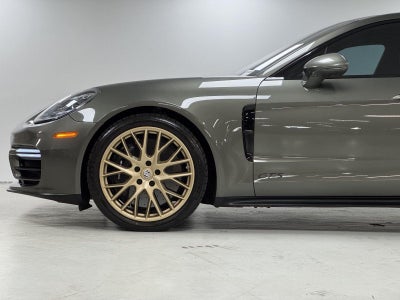 2022 Porsche Panamera GTS