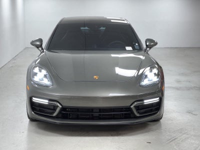 2022 Porsche Panamera GTS
