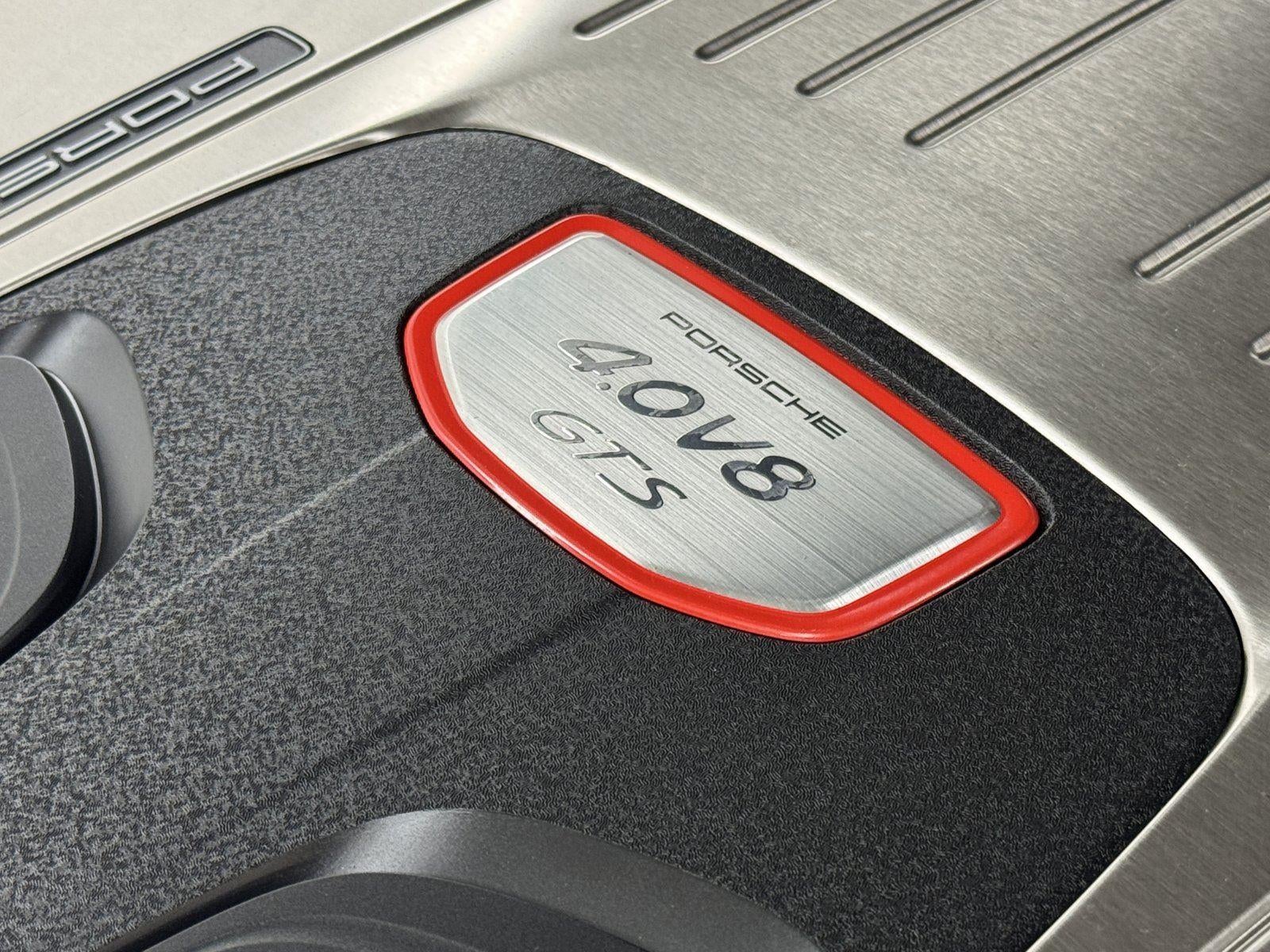2022 Porsche Panamera GTS