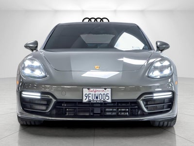 2022 Porsche Panamera GTS