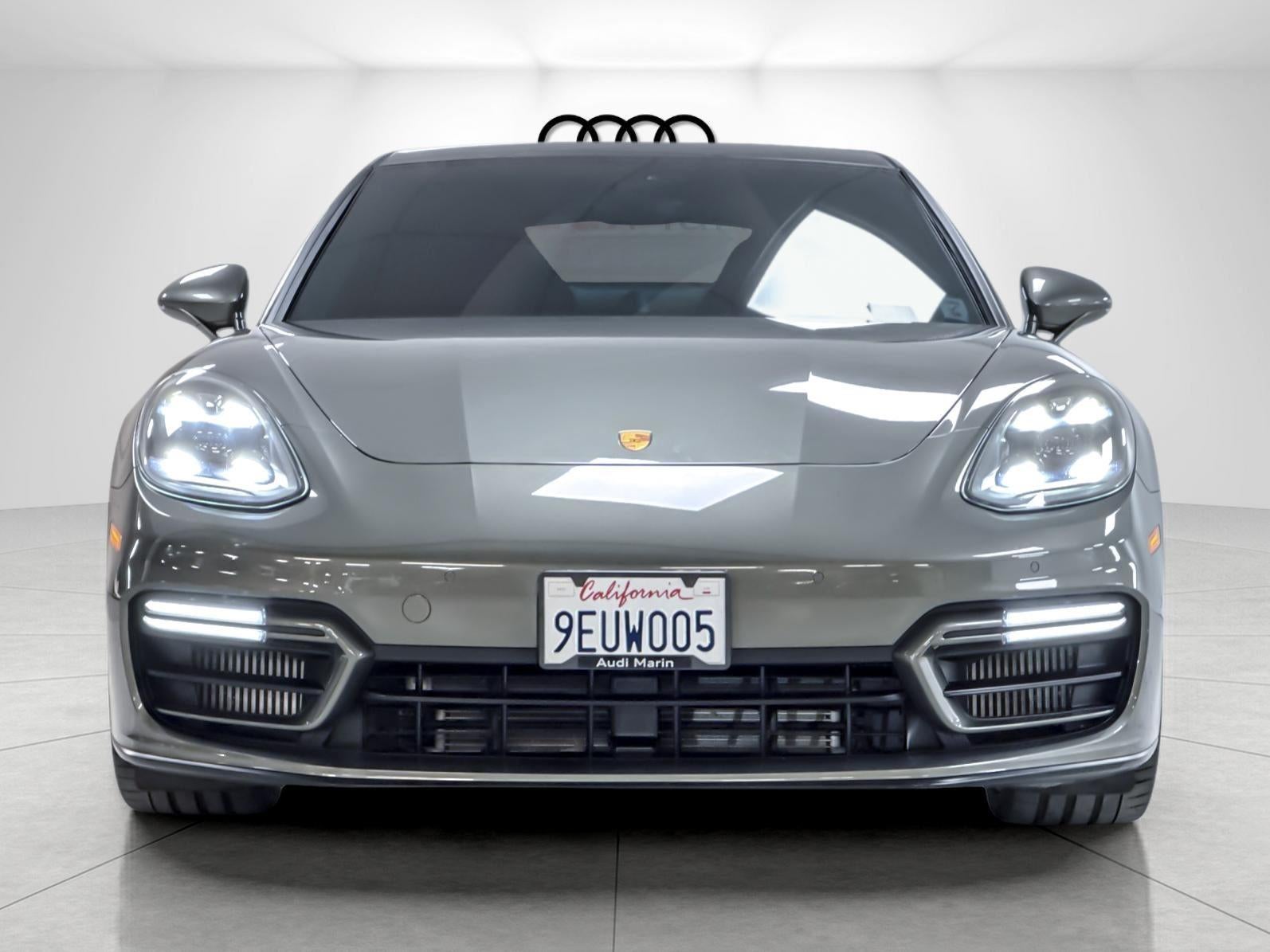 2022 Porsche Panamera GTS