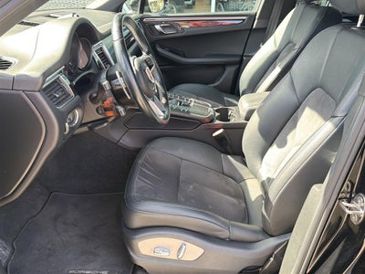 2017 Porsche Macan AWD