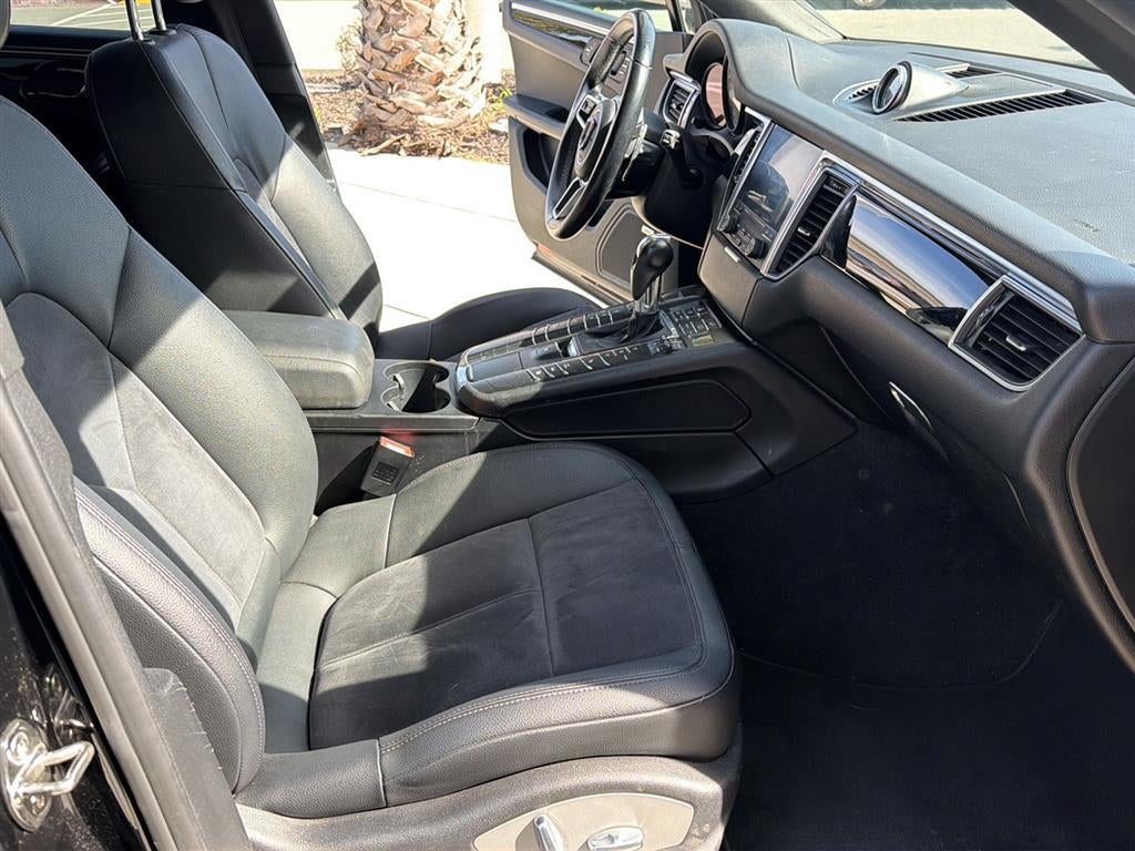 2017 Porsche Macan AWD