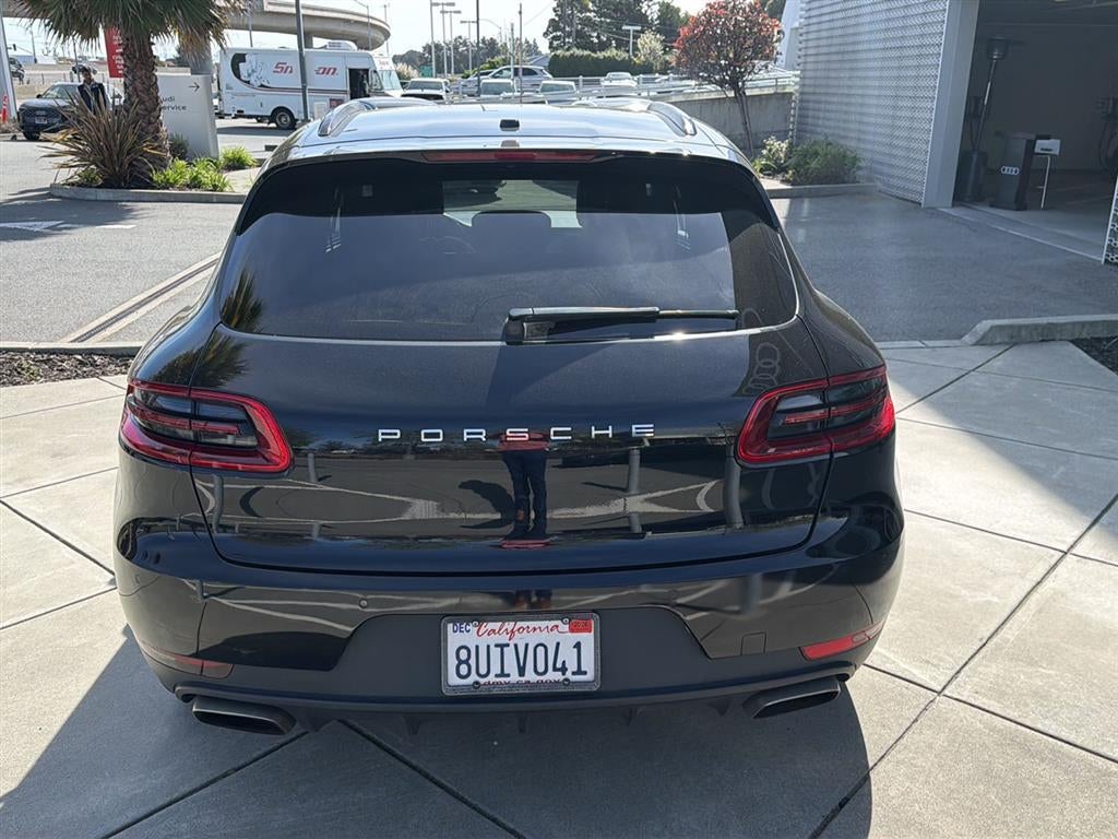 2017 Porsche Macan AWD