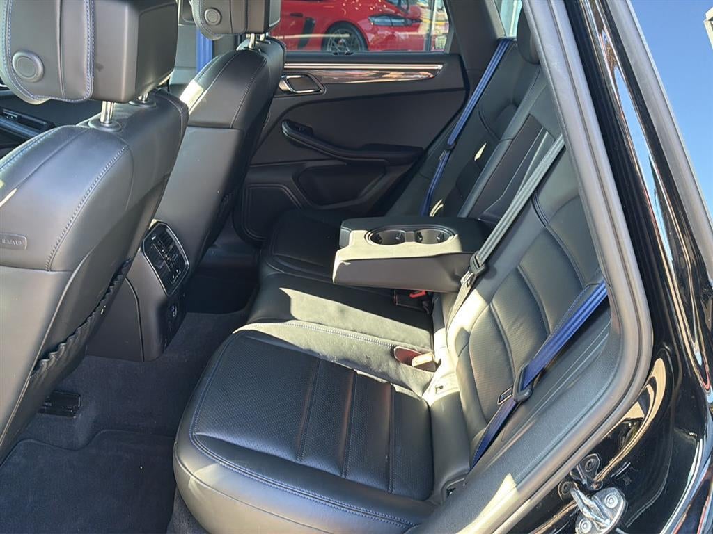 2024 Porsche Macan GTS