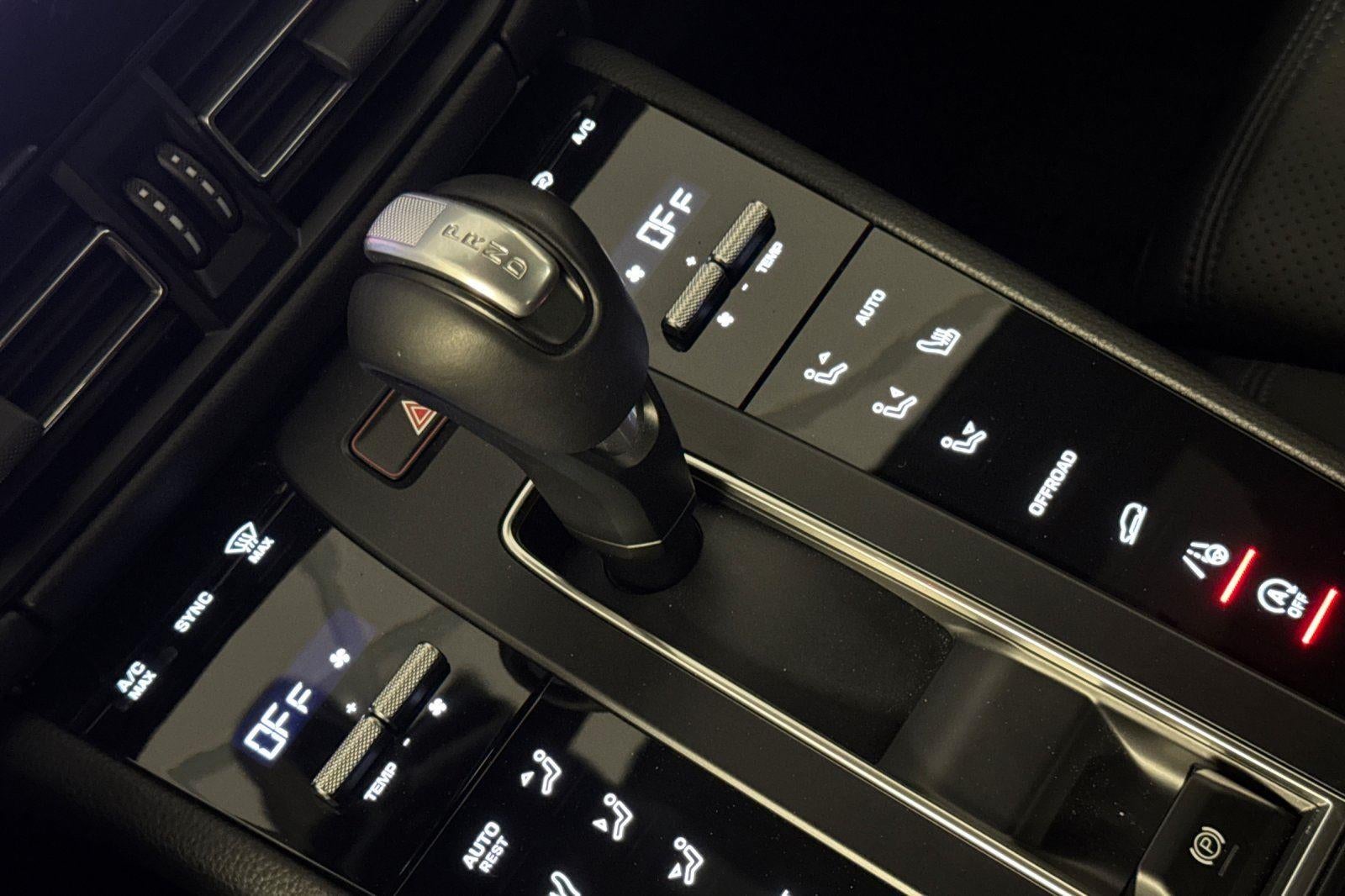 2024 Porsche Macan GTS