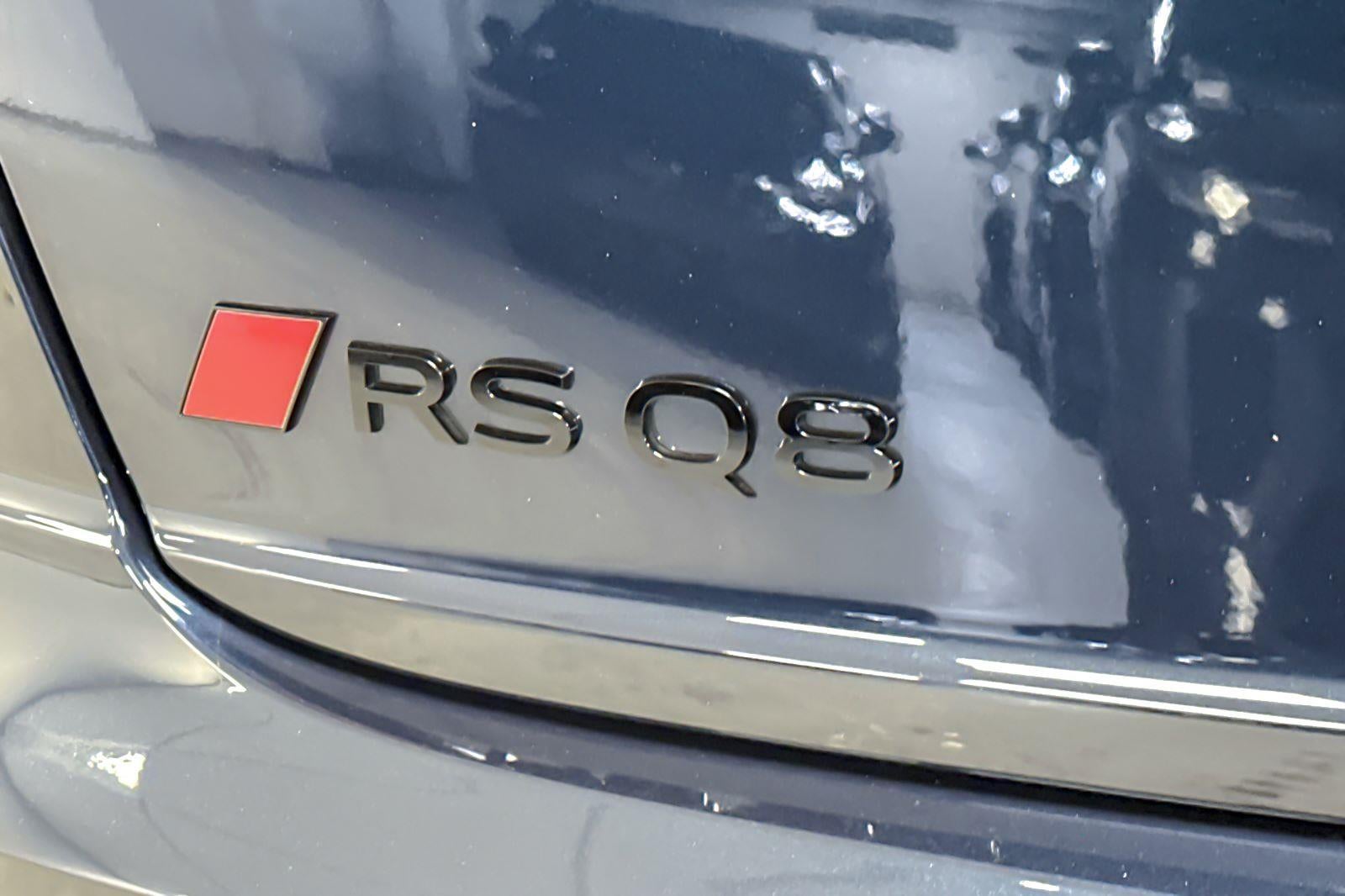 2025 Audi RS Q8 performance