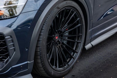 2025 Audi RS Q8 performance