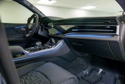 2025 Audi RS Q8 performance