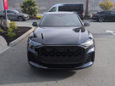 2025 Audi RS Q8 performance