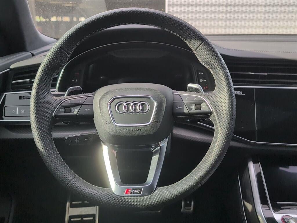 2025 Audi RS Q8 performance