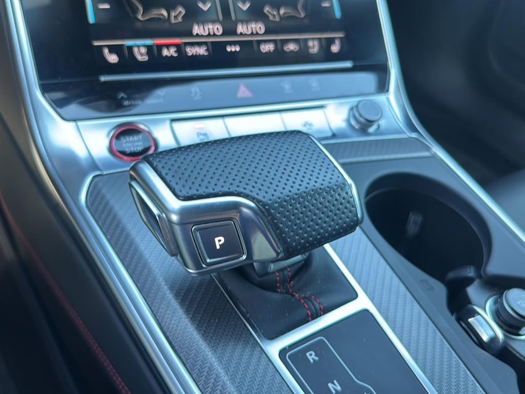 2021 Audi RS 6 Avant 4.0 TFSI quattro