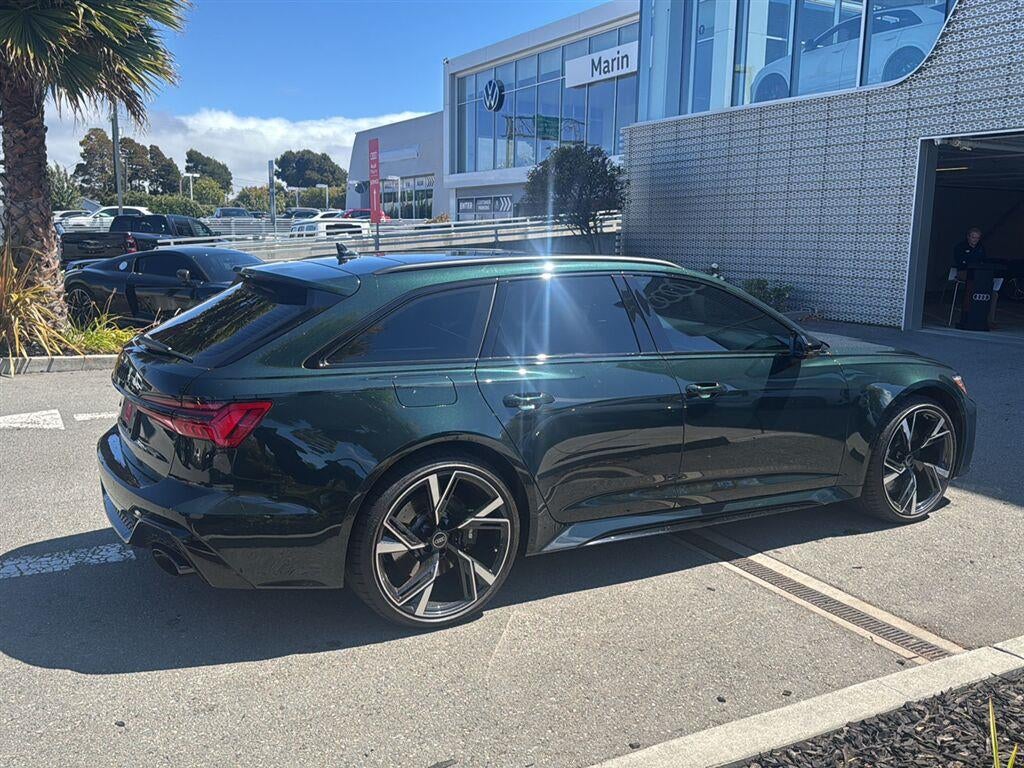 2023 Audi RS 6 Avant 4.0T quattro Avant