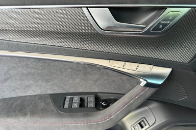 2025 Audi RS 6 Avant GT performance