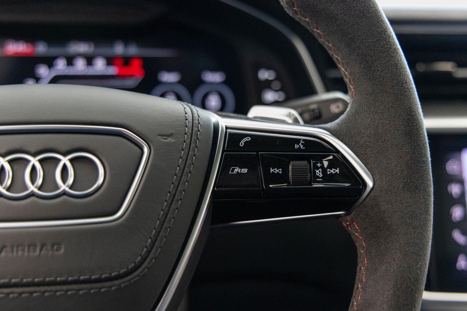 2025 Audi RS 6 Avant GT performance