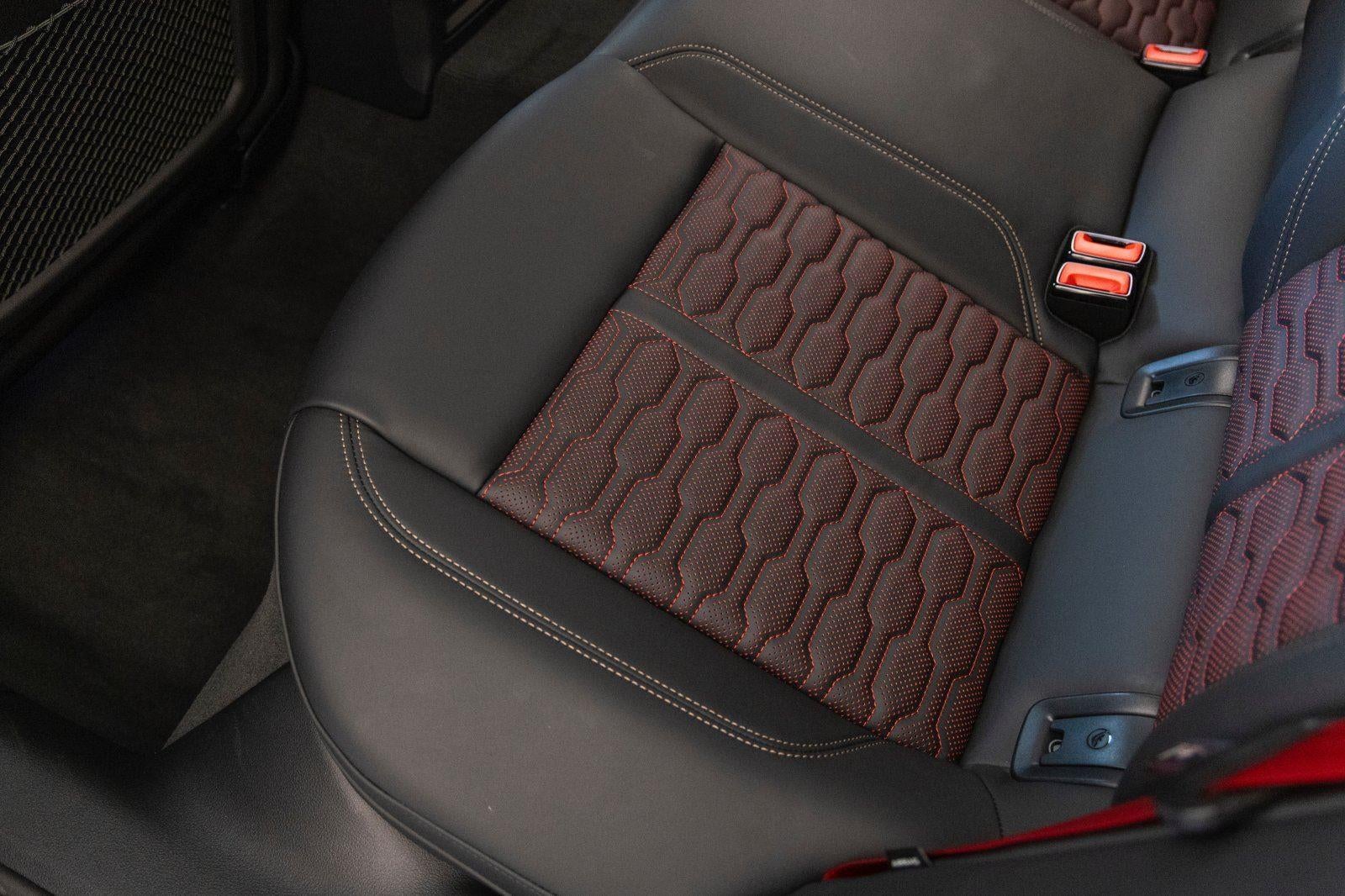 2025 Audi RS 6 Avant GT performance