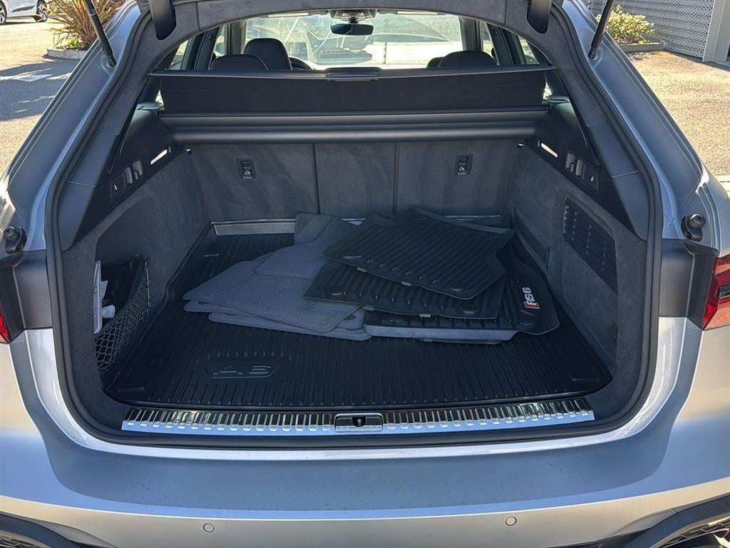 2025 Audi RS 6 Avant performance