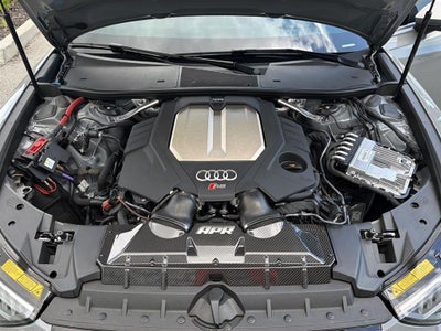 2025 Audi RS 6 Avant performance