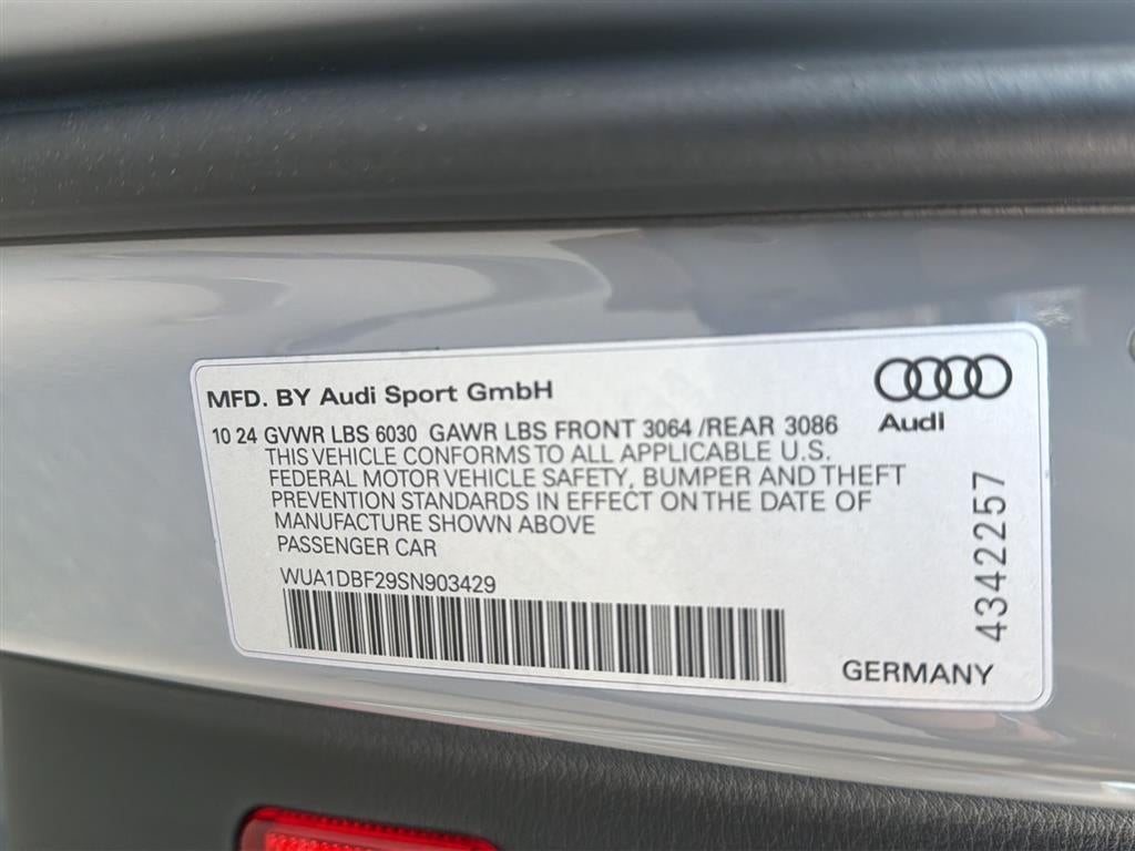 2025 Audi RS 6 Avant performance