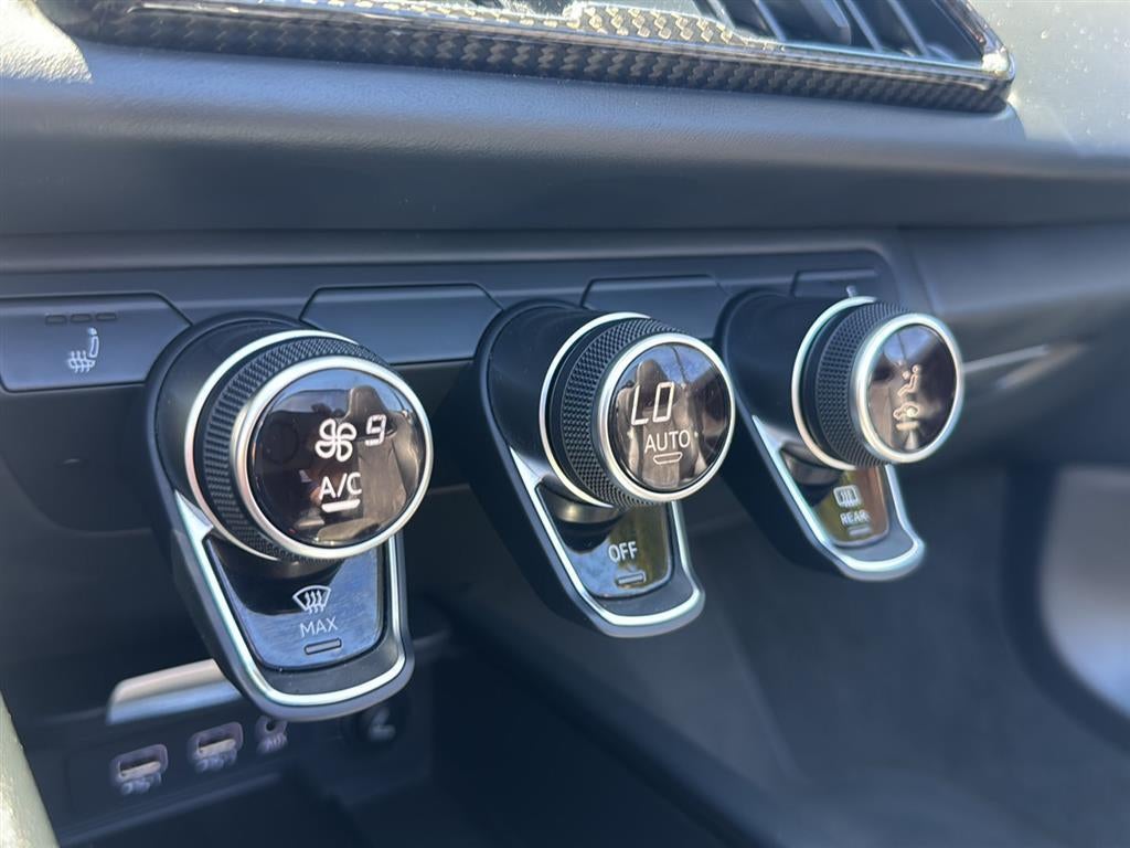 2022 Audi R8 Spyder V10 performance