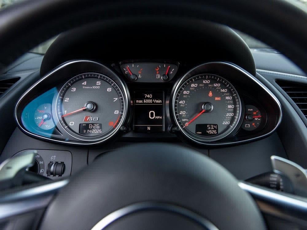 2015 Audi R8 V8 Coupe