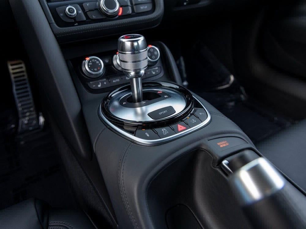 2015 Audi R8 V8 Coupe