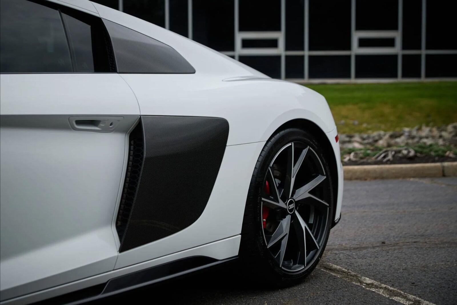 2021 Audi R8 Coupe V10