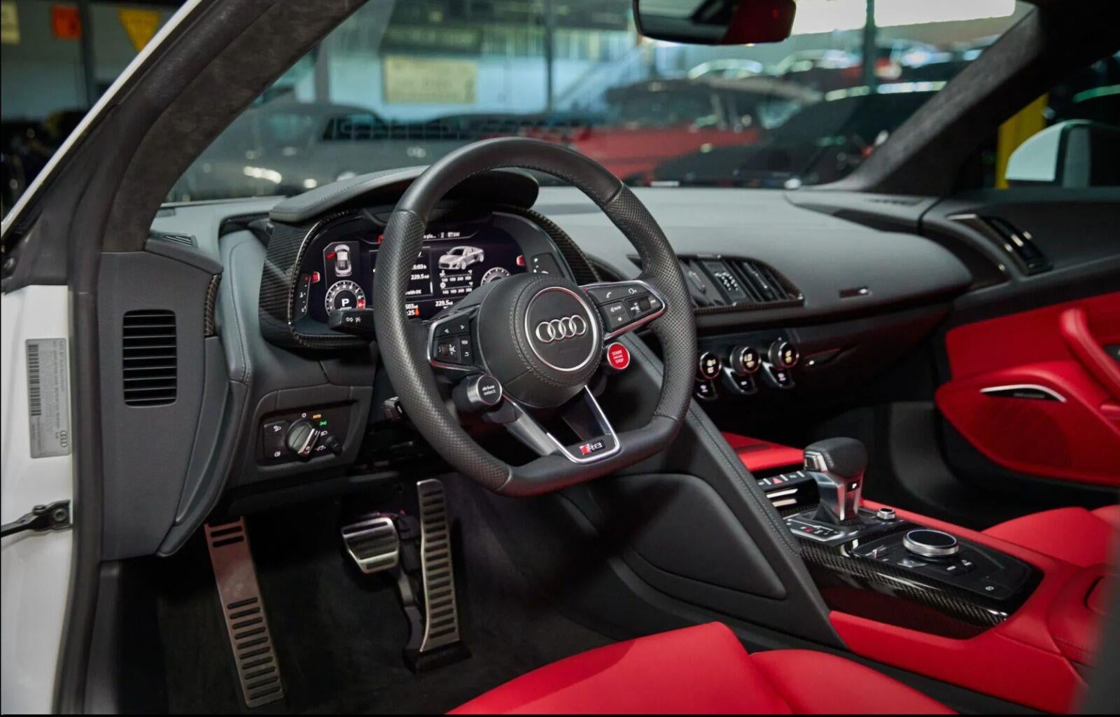 2021 Audi R8 Coupe V10
