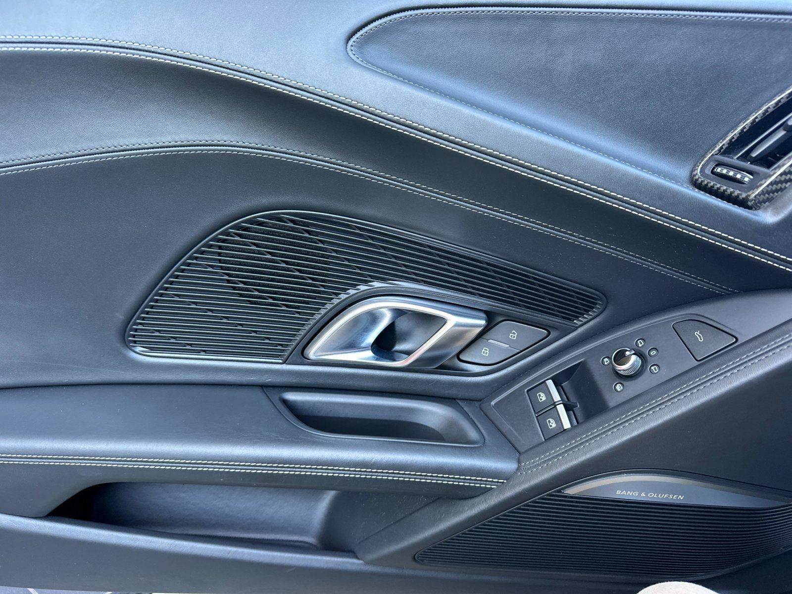 2017 Audi R8 Spyder V10