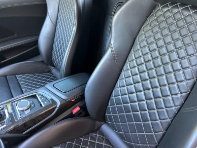 2017 Audi R8 Spyder V10