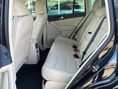 2015 Volkswagen Tiguan SE