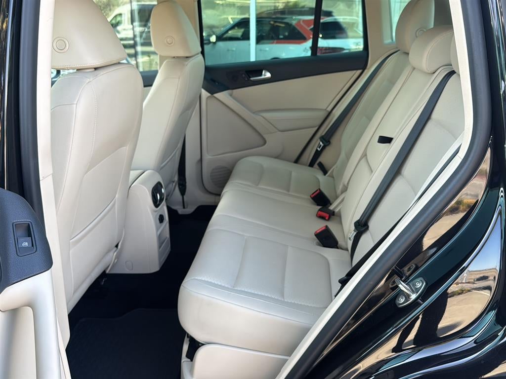 2015 Volkswagen Tiguan SE