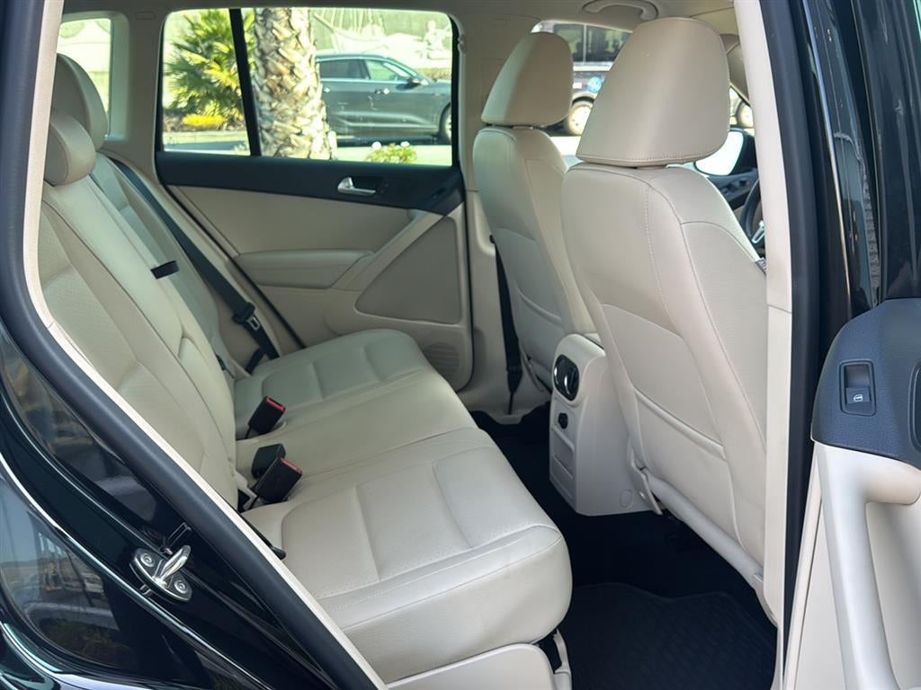 2015 Volkswagen Tiguan SE