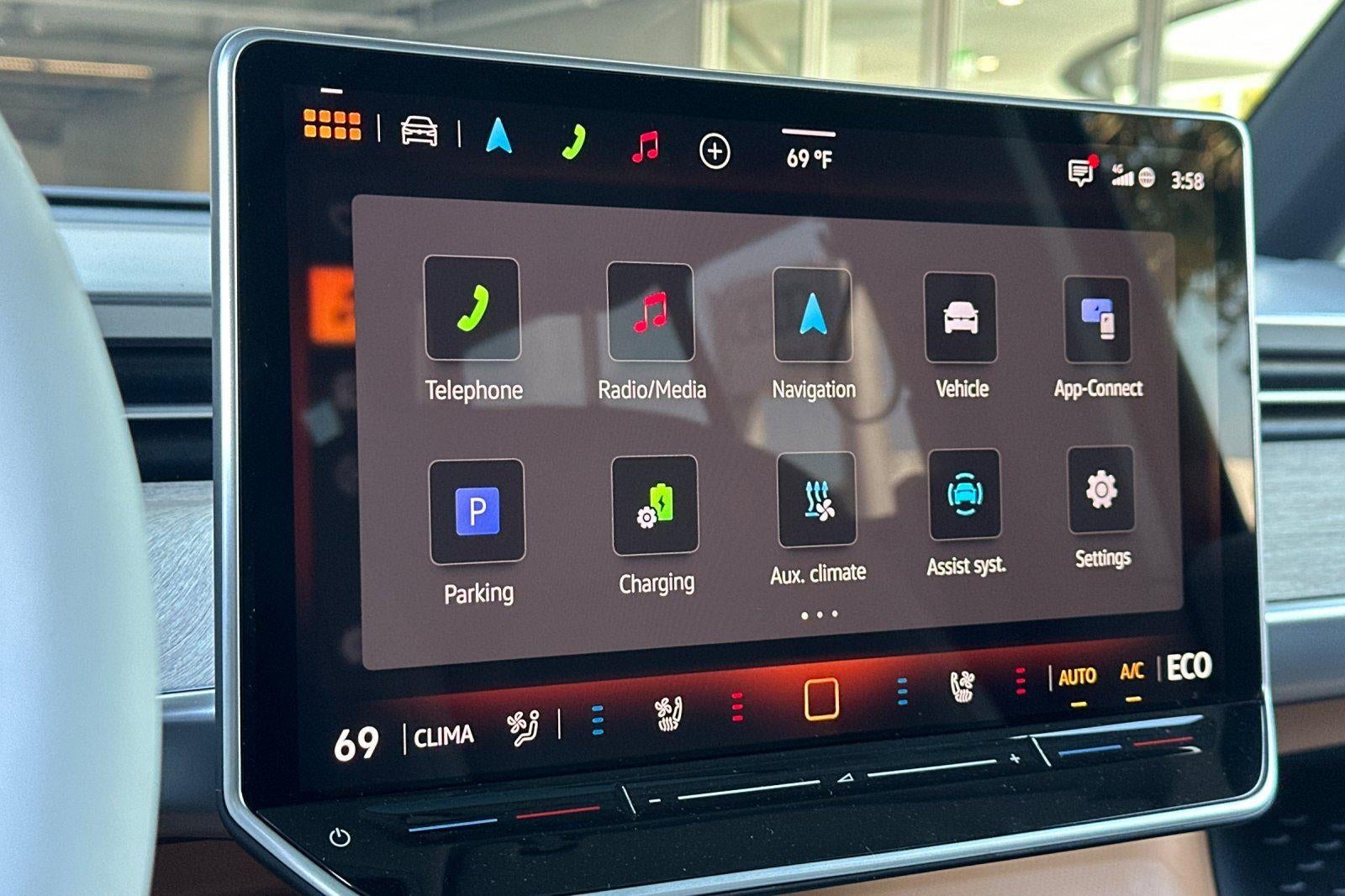 2025 Volkswagen ID. Buzz Pro S