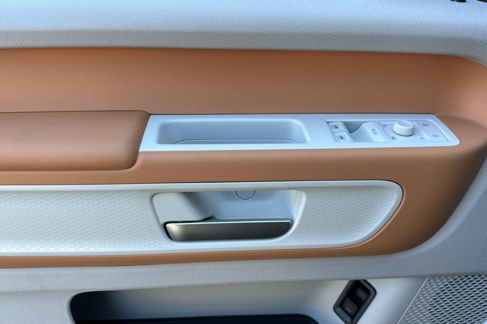 2025 Volkswagen ID. Buzz Pro S Plus