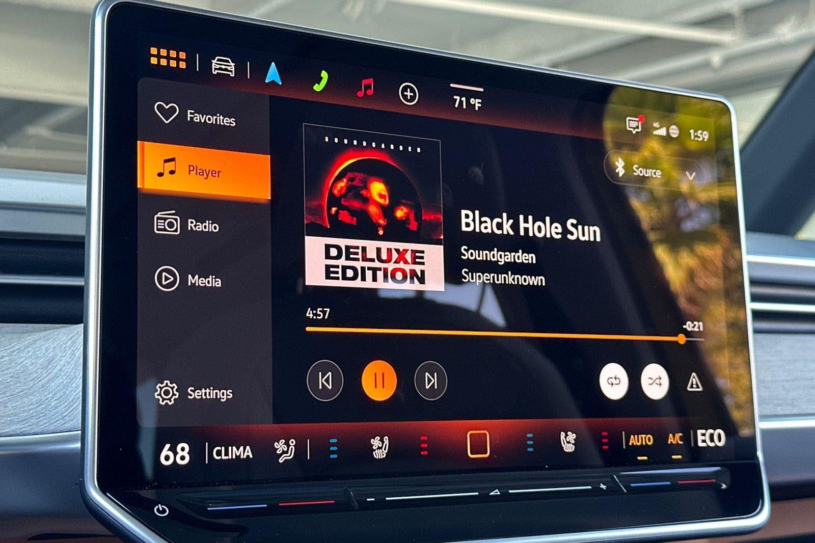 2025 Volkswagen ID. Buzz Pro S Plus