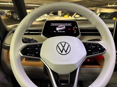 2025 Volkswagen ID. Buzz Pro S Plus