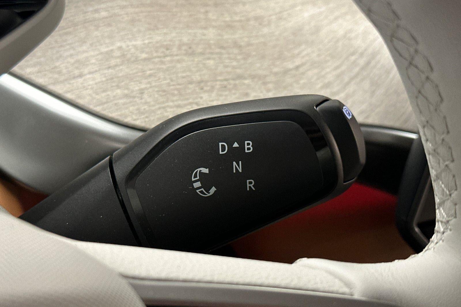 2025 Volkswagen ID. Buzz Pro S