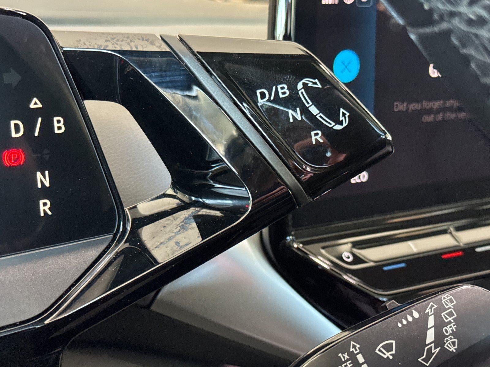 2022 Volkswagen ID.4 Pro S