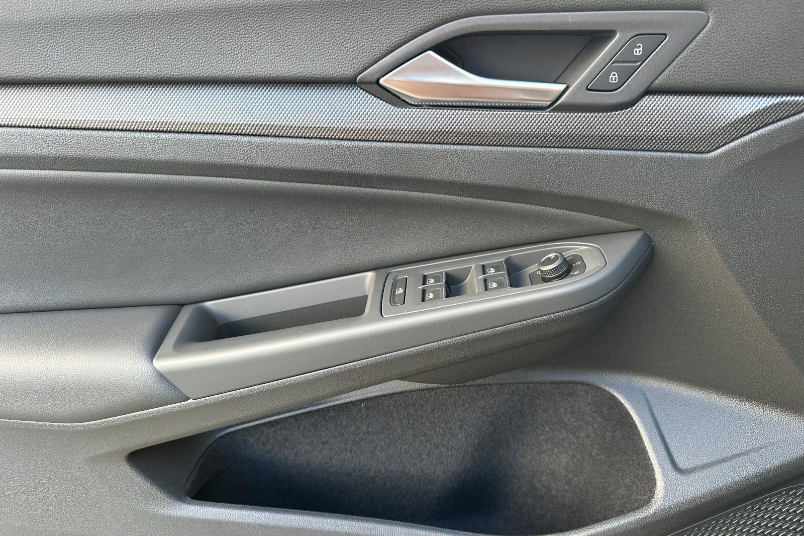 2026 Volkswagen Golf GTI SE