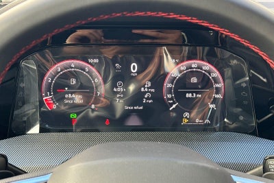 2026 Volkswagen Golf GTI SE