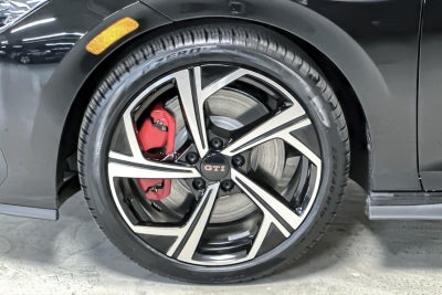 2026 Volkswagen Golf GTI SE