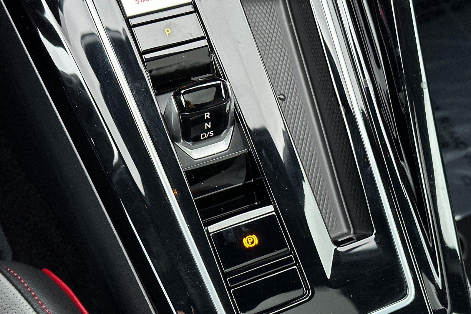 2026 Volkswagen Golf GTI SE