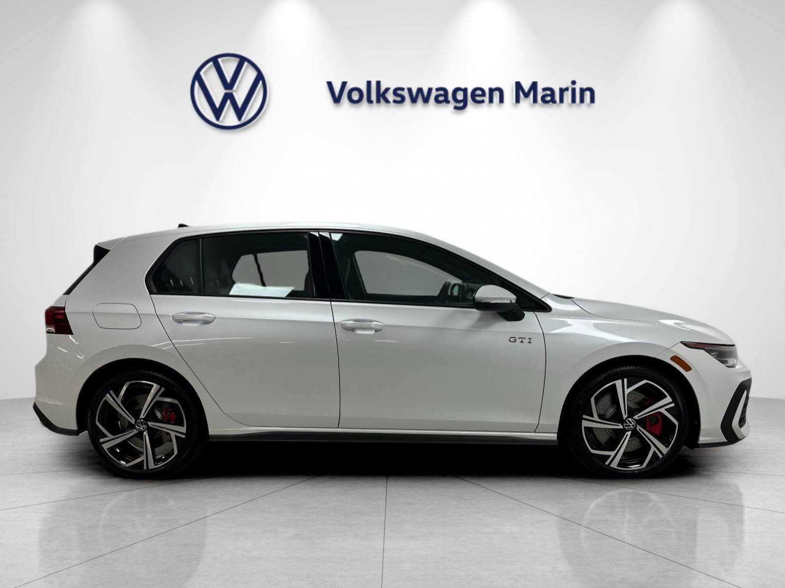 2026 Volkswagen Golf GTI SE